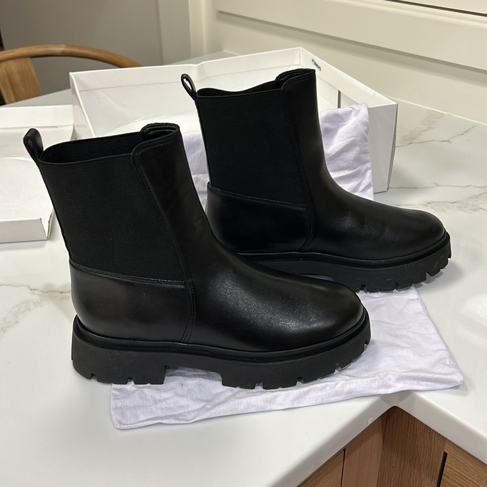 SCHUTZ BILLIE BOOTS